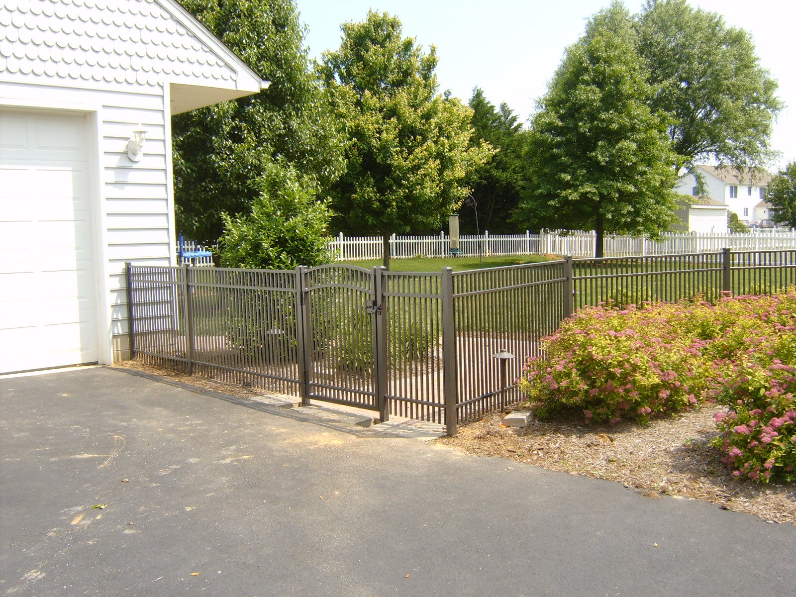 Aluminum fence installation by ABC Inc. Fencing in Kent County, Delaware