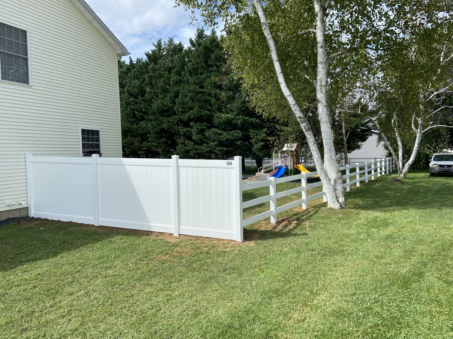 Vinyl fence installation by ABC Inc. Fencing in Kent County, Delaware