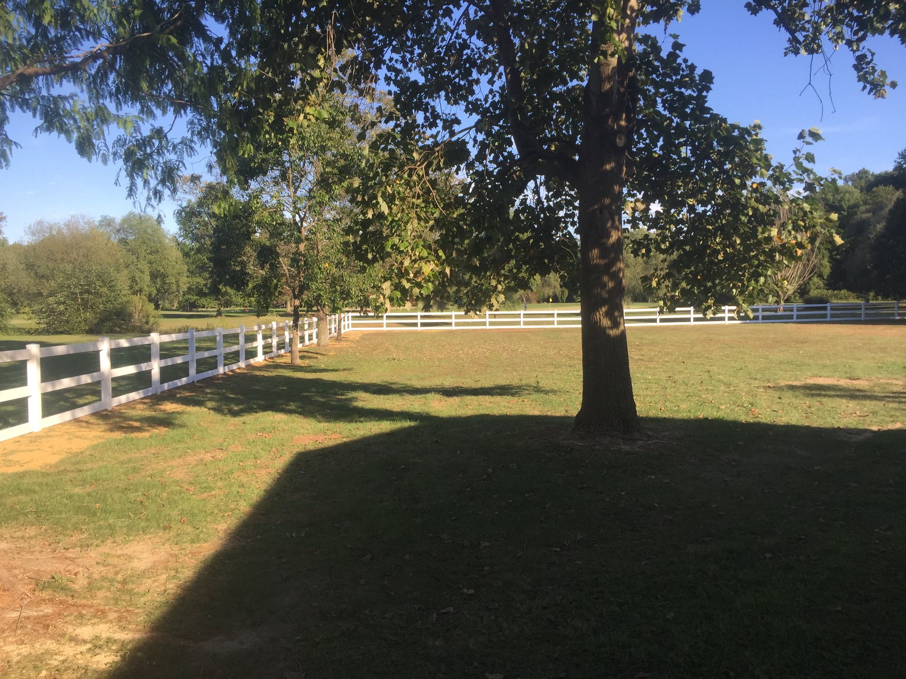 Vinyl fence installation by ABC Inc. Fencing in Kent County, Delaware