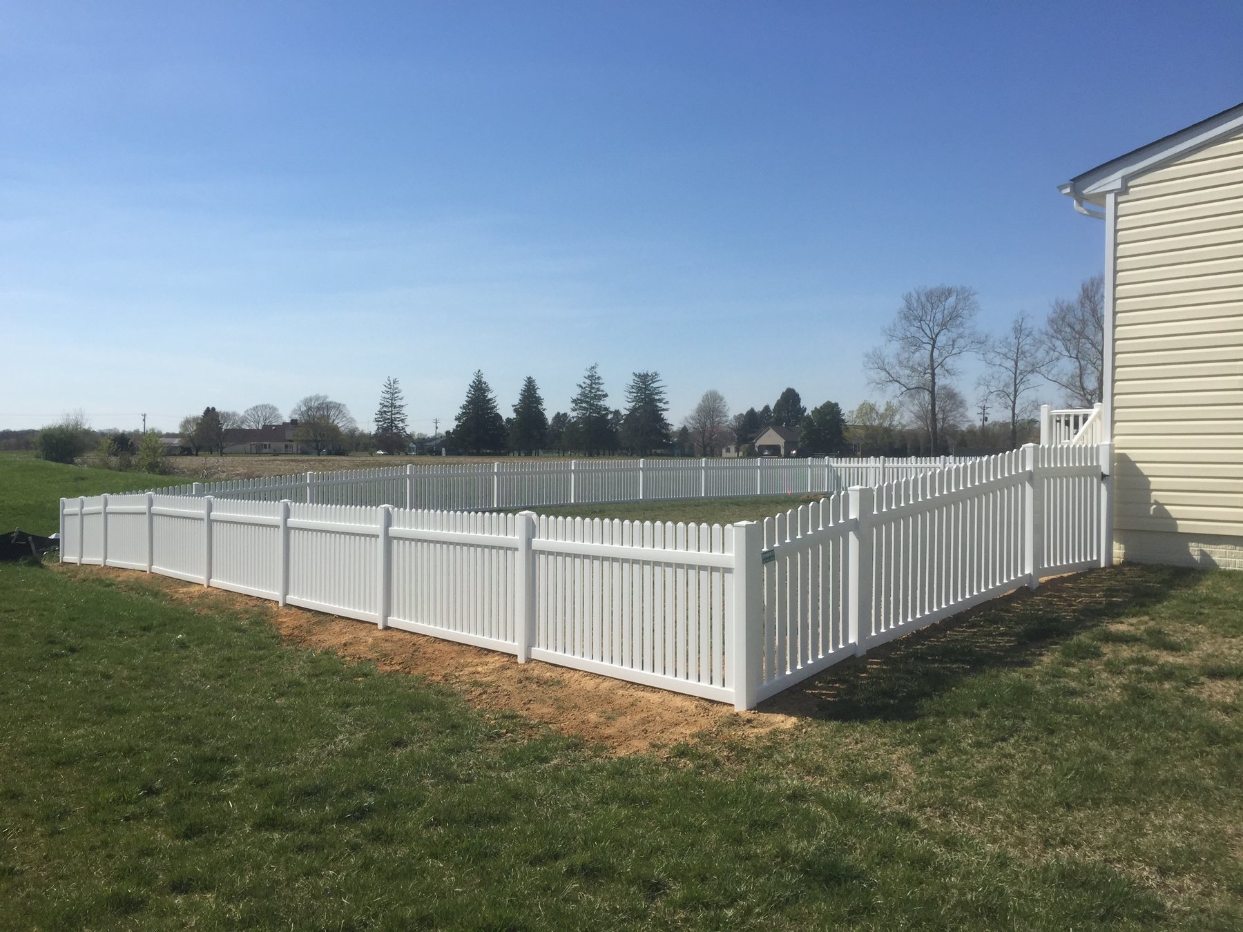 Vinyl fence installation by ABC Inc. Fencing in Kent County, Delaware