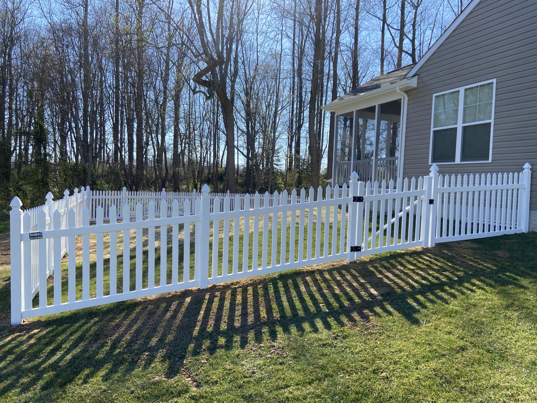 White vinyl picket single walk gate